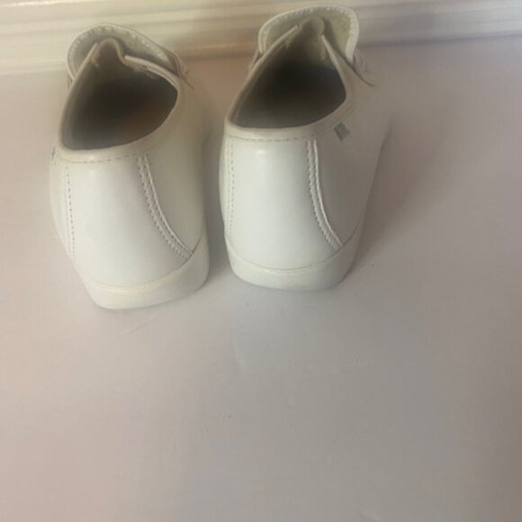 SAS Classic White Leather Slip On Penny Loafers Women's, size 9W - Picture 6 of 8